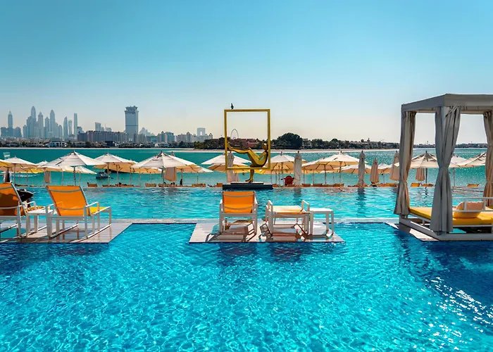 C Central Hotel And Resort The Palm Dubai